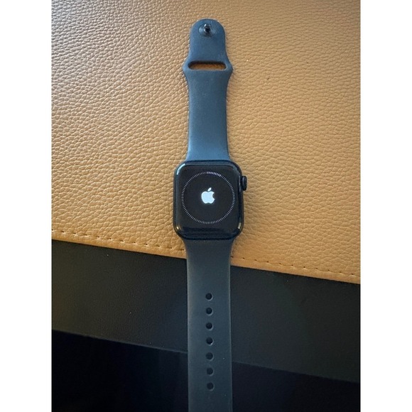 Apple Watch SE 2nd gen 40mm GPS + Cellular Midnight Aluminum Midnight S/M - 32GB - Picture 4 of 5